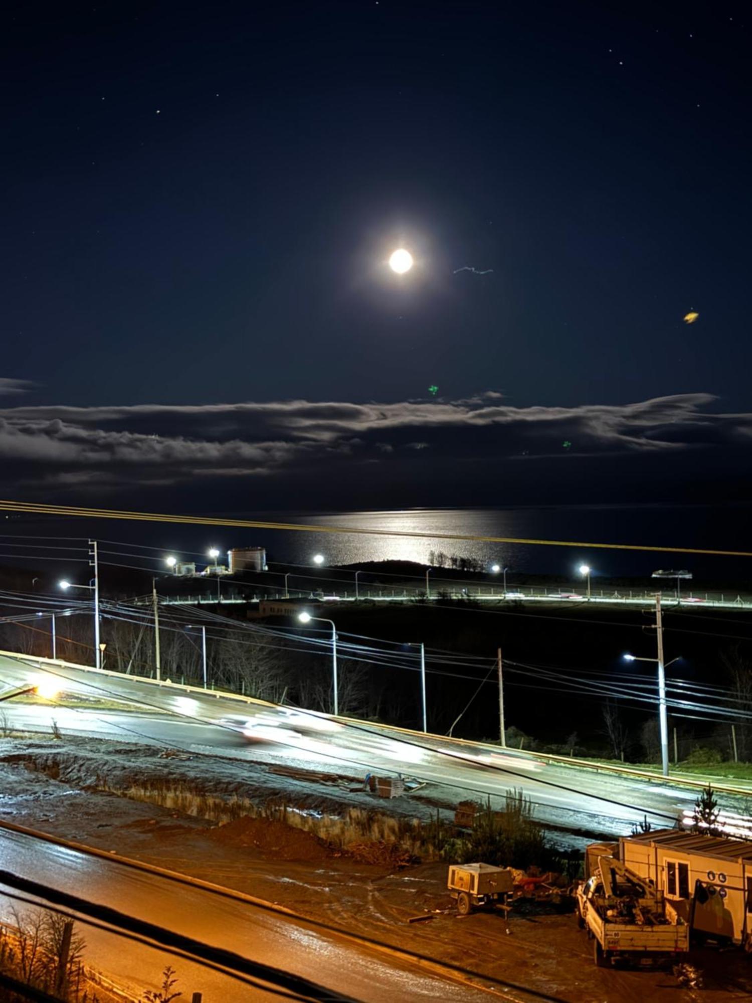 Mirando Al Canal Ushuaia Exterior photo
